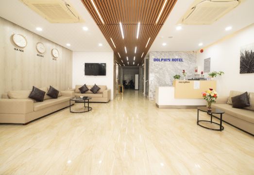 Dolphin Hotel Nha Trang
